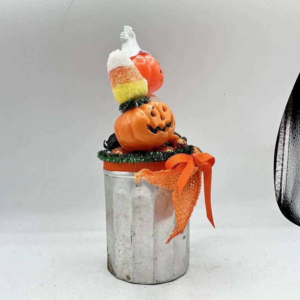 Halloween Retro Spooky Ghost Assemblage Display Vintage One Of A Kind 7” Decor - Picture 5 of 10